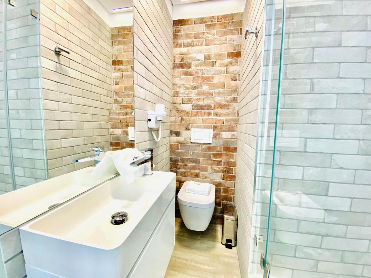 Gloria 10 Deluxe Bed & Breakfast Lisboa Екстериор снимка