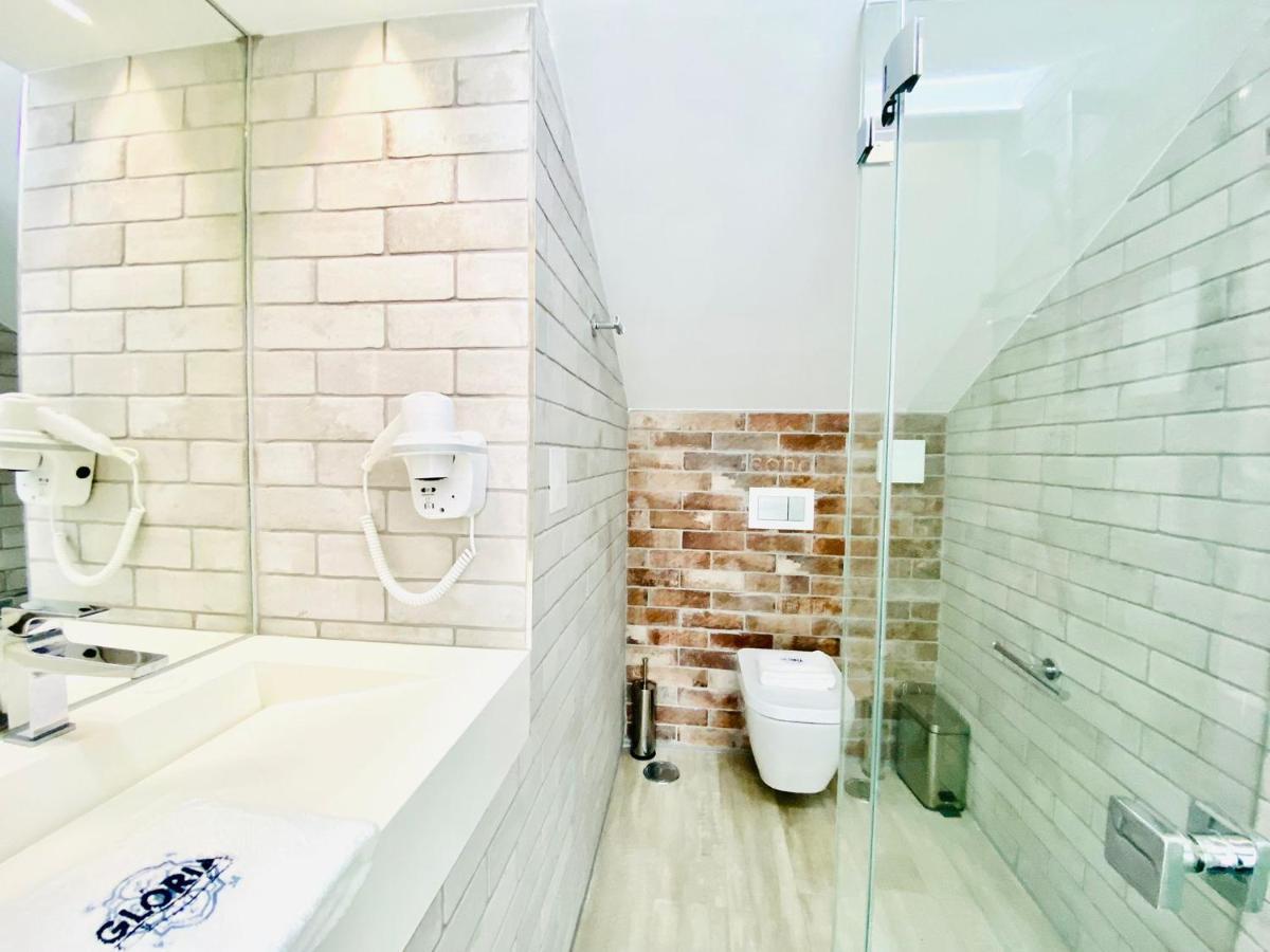 Gloria 10 Deluxe Bed & Breakfast Lisboa Екстериор снимка